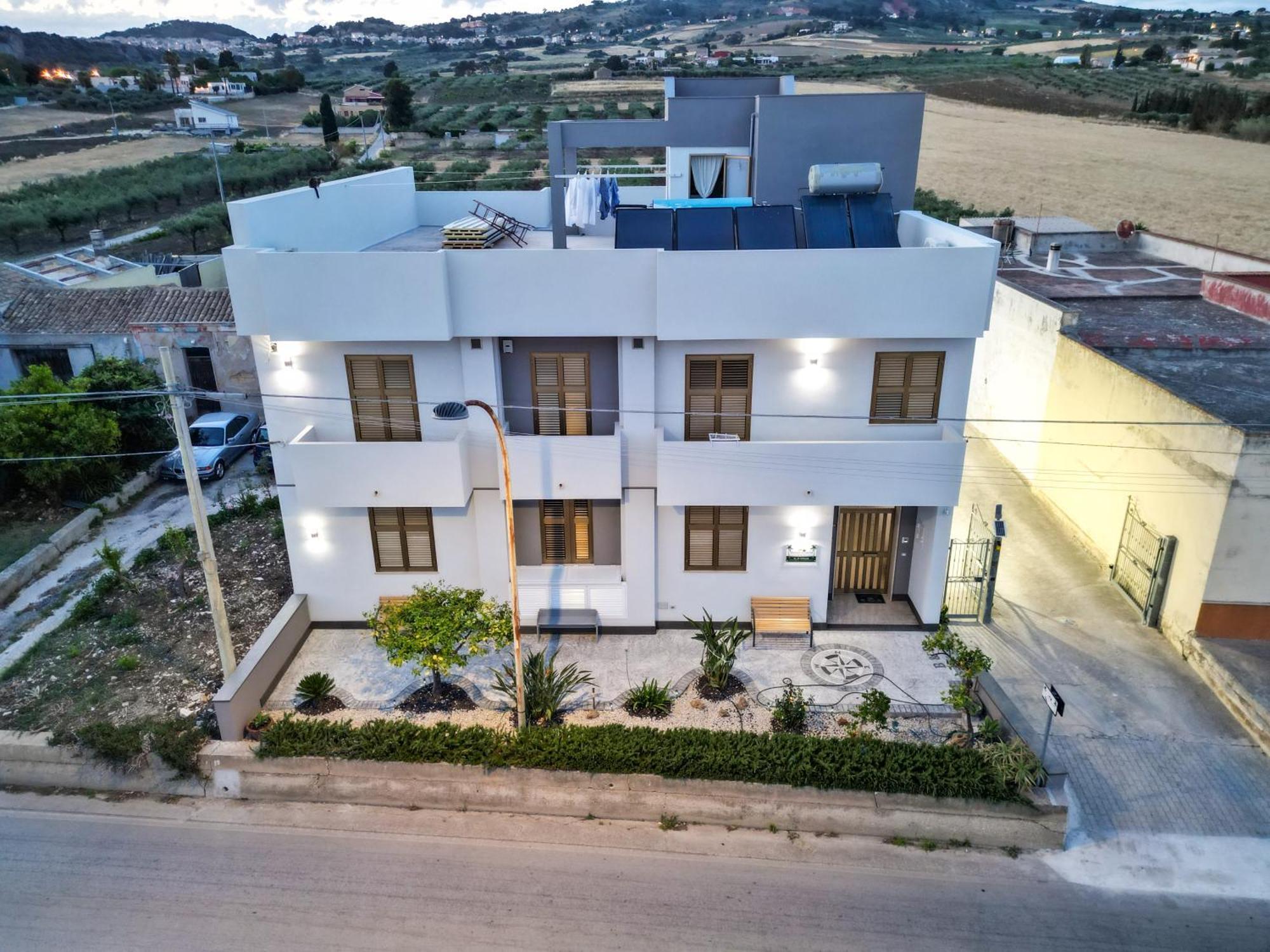 B&B Profumi Di Sicilia Valderice Buitenkant foto